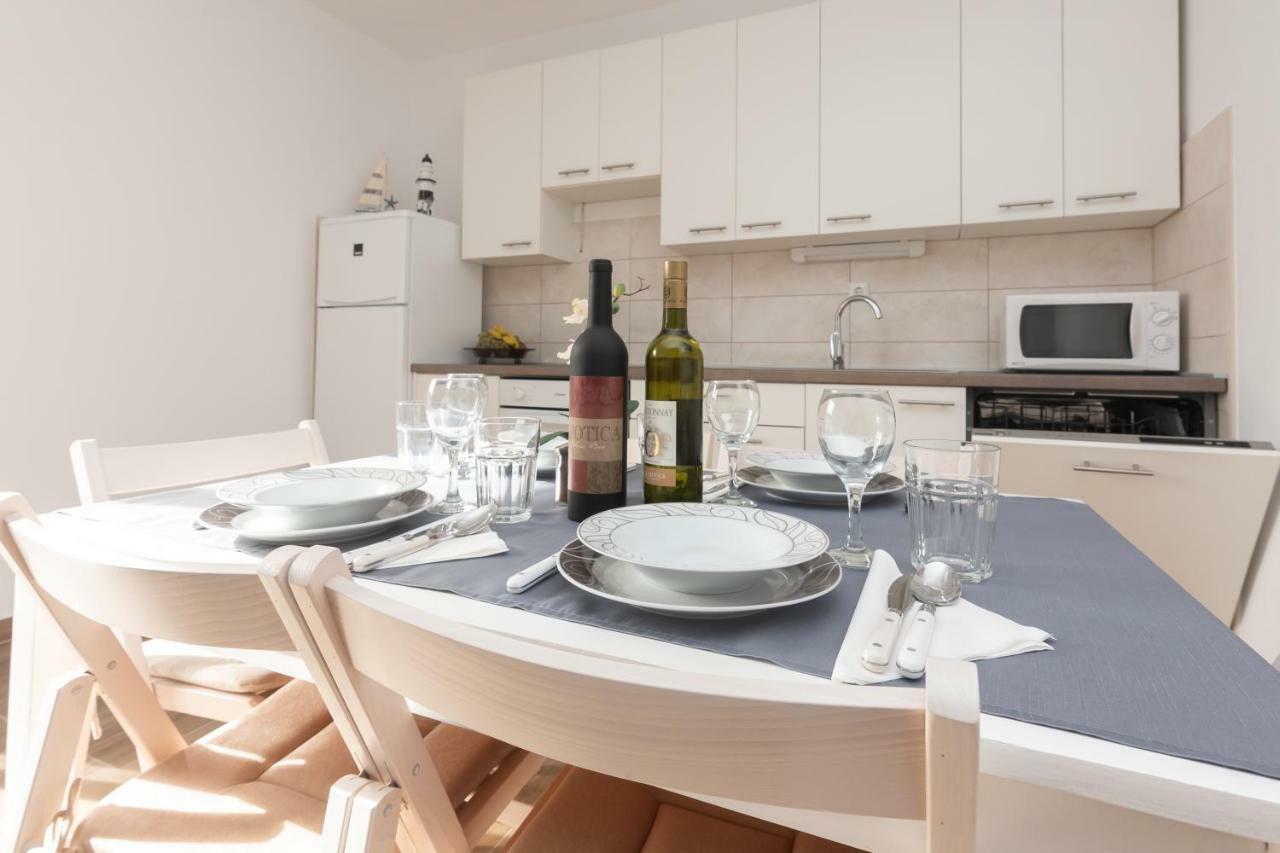 Apartman Lipotica Diklo Zadar Exteriör bild