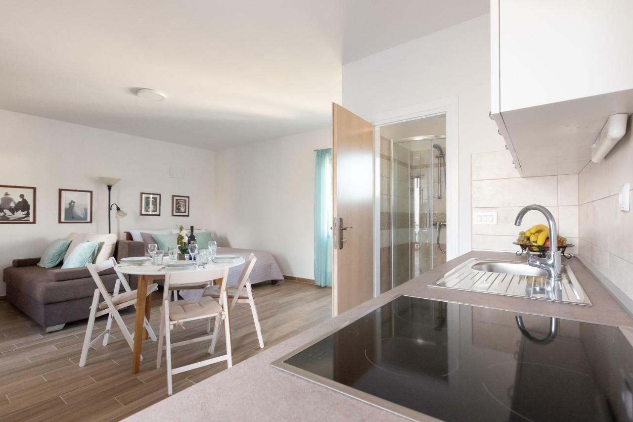 Apartman Lipotica Diklo Zadar Exteriör bild